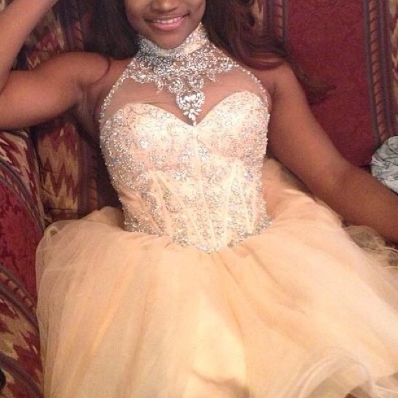 Beautiful puffy homecoming dress! - Picture 2 of 2